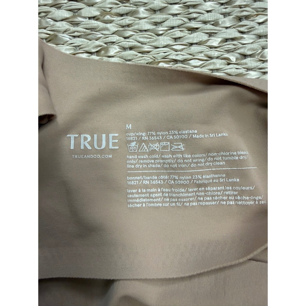 True & Co True Body Triangle Convertible Strap Wireless Bra Nude Beige Size M - Picture 5 of 5